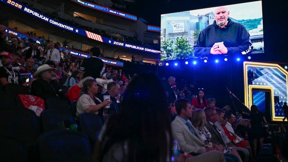 Live updates: Democrat Fetterman makes surprise appearance at GOP convention